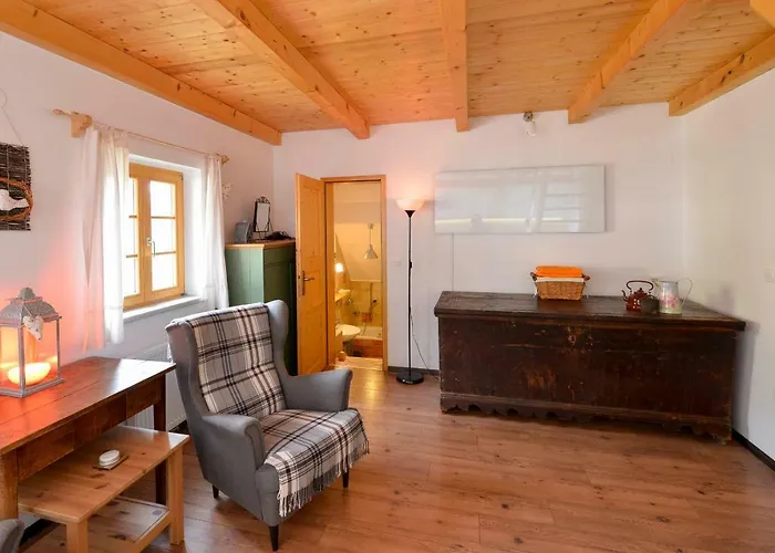 Rustic House 13 בית כפרי